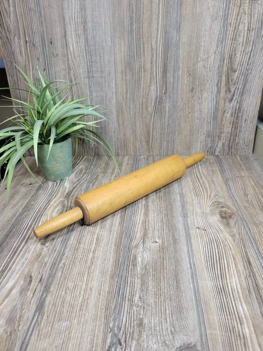 Vintage Wood Rolling Pin, 16-1/2